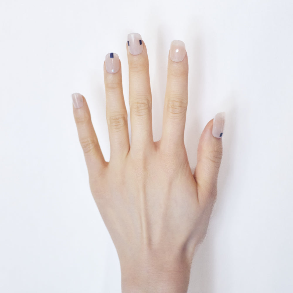 ジェルネイルシール │ 7nana -貼るだけ簡単セルフネイル