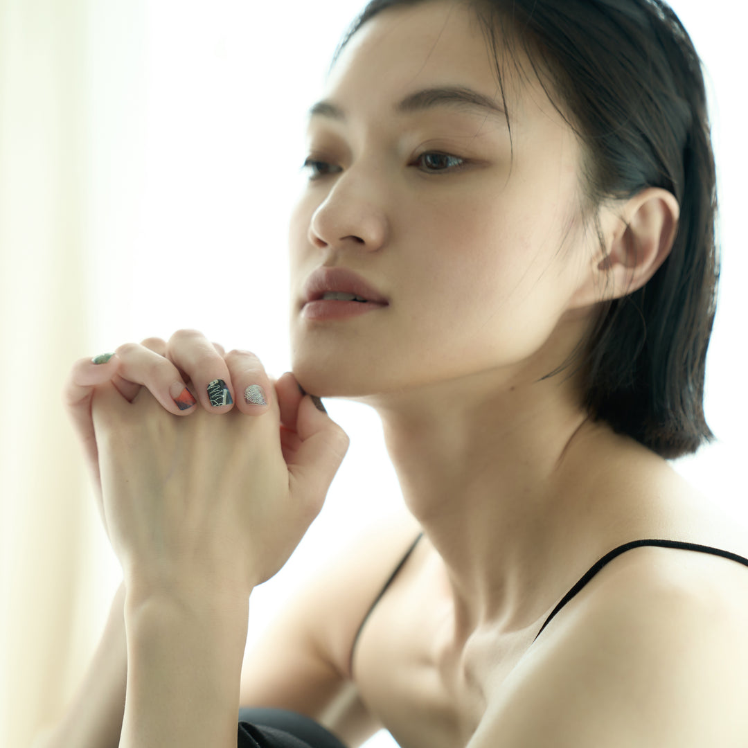 218 HIKARI to KAGE | 貼るだけジェルネイルシール– 7nana