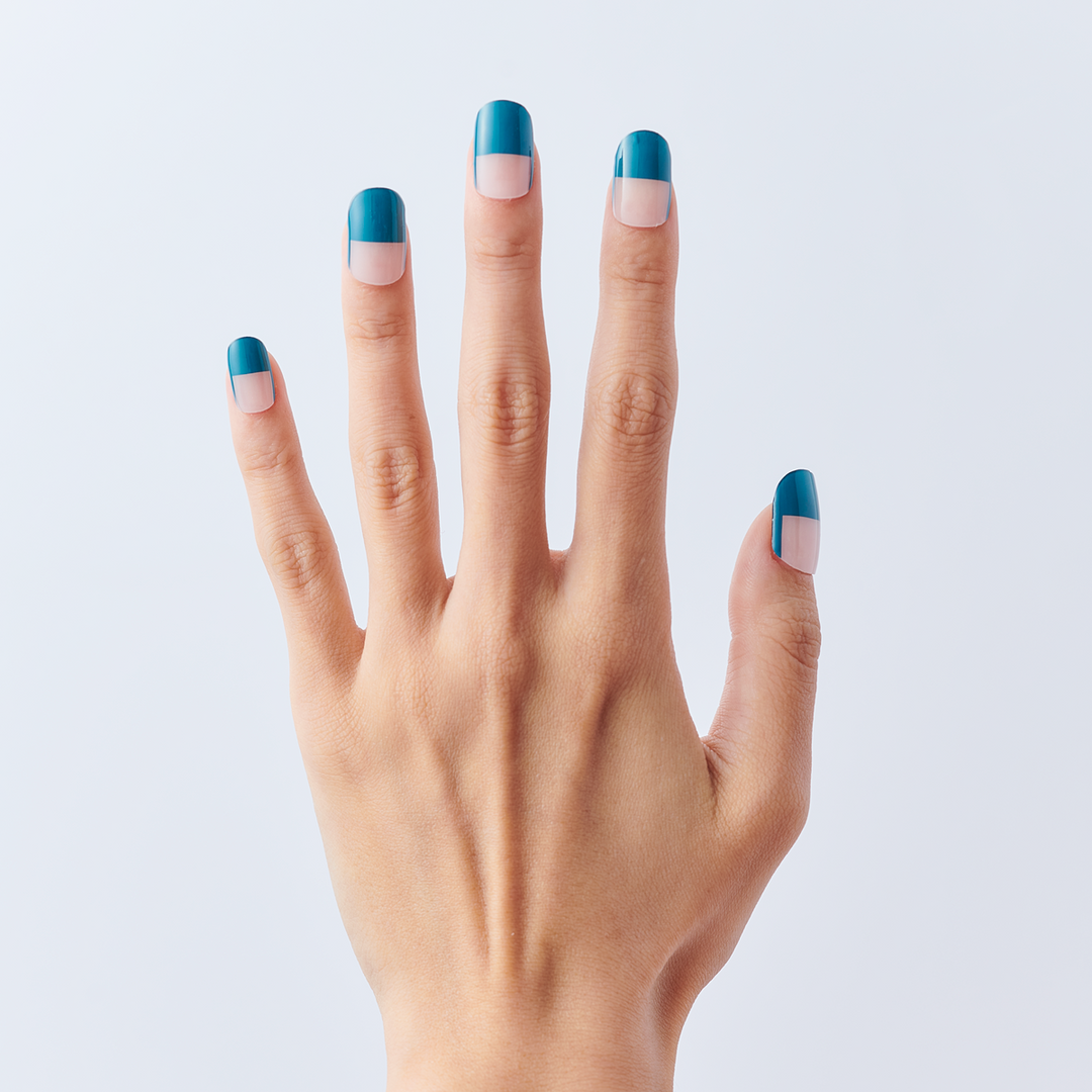 BASICS FRENCH 002 | 貼るだけジェルネイルシール– 7nana